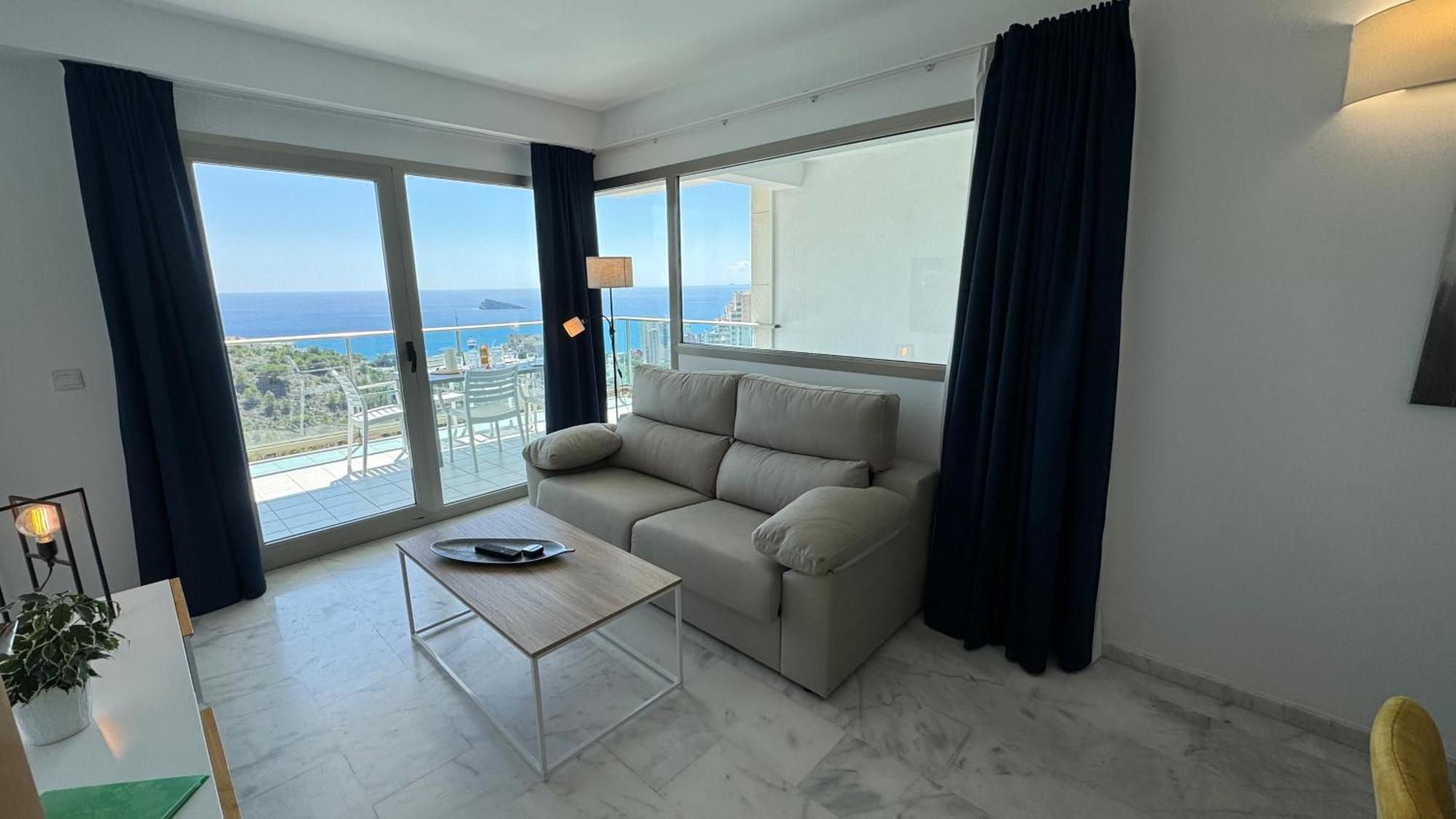 Planta 28 - 2 Dormitorios Con Vistas Бенидорм Екстериор снимка