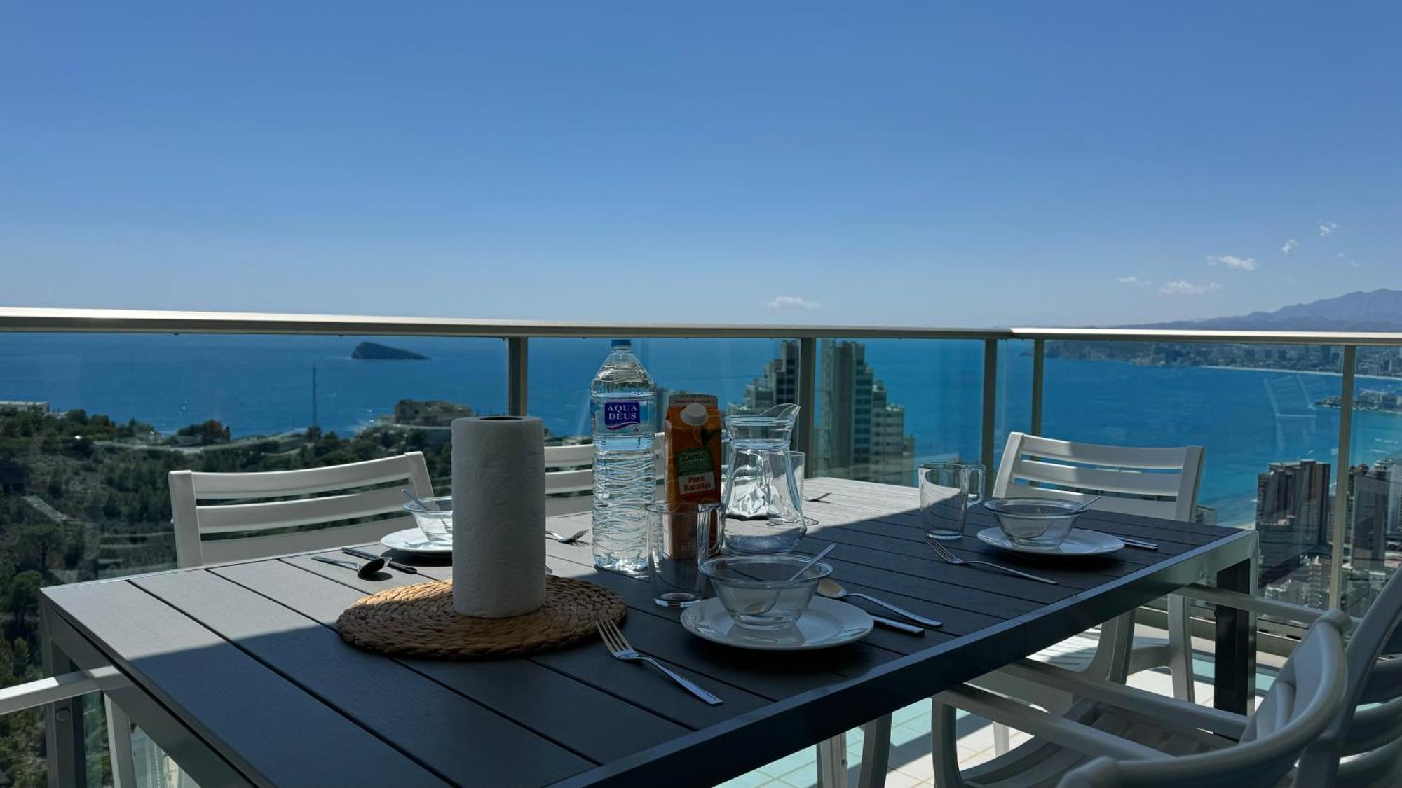 Planta 28 - 2 Dormitorios Con Vistas Бенидорм Екстериор снимка