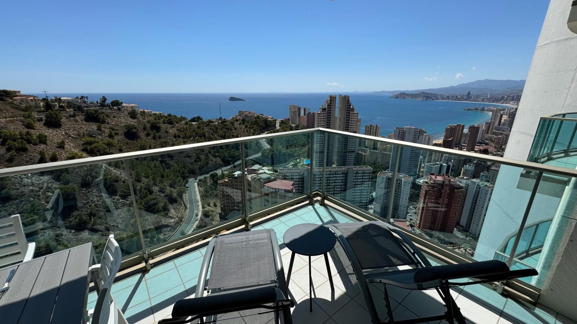Planta 28 - 2 Dormitorios Con Vistas Бенидорм Екстериор снимка