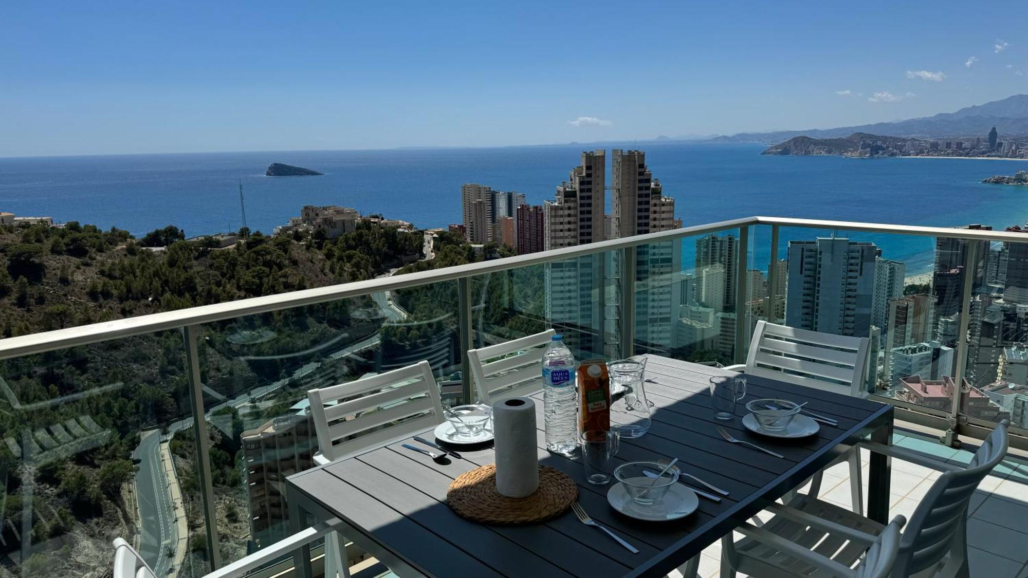 Planta 28 - 2 Dormitorios Con Vistas Бенидорм Екстериор снимка